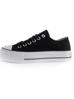 White canvas shoes with platform sole for women, featuring lace closure and comfortable textile lining, ideal for casual and outdoor use, perfect as versatile footwear.
