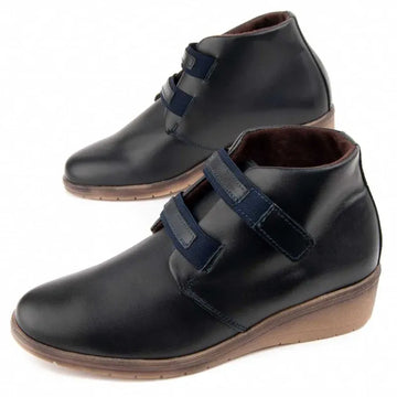 Leather ankle boot with wedge for women. Akilav puriskin 104905