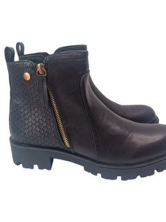 Xti women's track ankle boots color black military casual boot toothed sole snake engraving leather insole fur lining zipper comfort catwalk concept