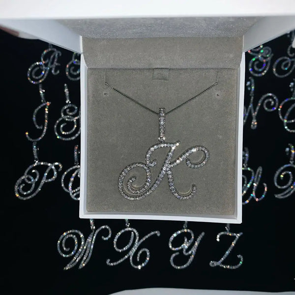 Collana con ciondolo con 26 lettere iniziali in corsivo Micro Pave 5A Cubic Zirconia CZ Gioielli con nome dell'alfabeto