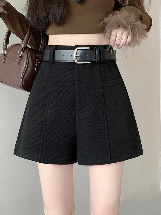 2025 Streetwear Woolen Winter Shorts Woman Casual Loose Wide Leg Short Pants Femme With Belt Booty Grey Black Cargo Shorts Women