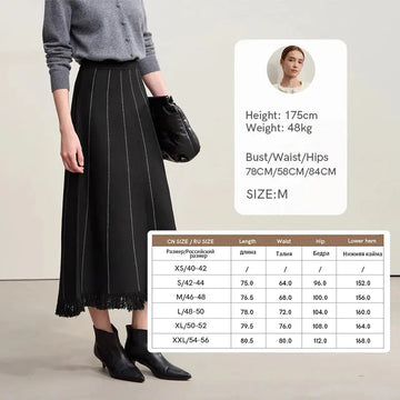 Amii Women's Skirt 2025 Winter New Knitting Striped Tassel A-Line Skirts For Women Versatile Loose Clothing Ladies 12544168 PlatiNum