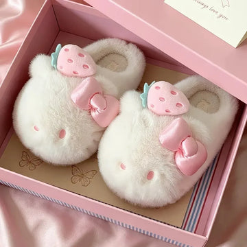Sanrio Hello Kitty Strawberry Plush Autumn Winter Warm Slippers Girls Daily Home Slippers TPR Anti Slip Sole Cute House Slippers
