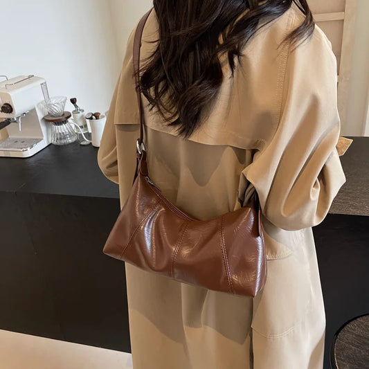 2026 Retro Crossbody Bag Women Large Capacity Versatile Single-shoulder Textured Armpit Bag