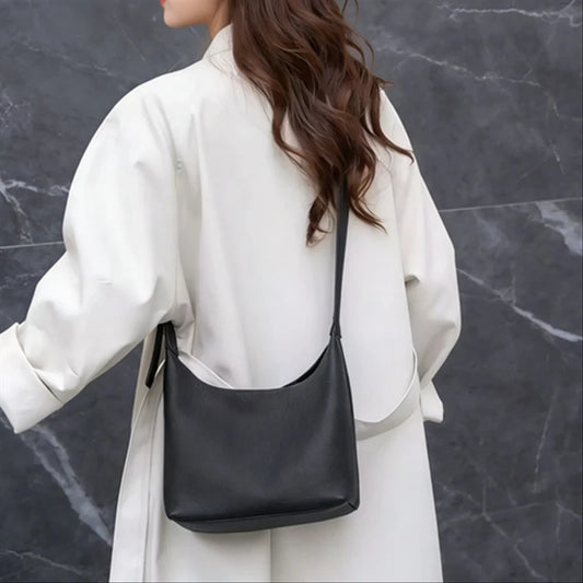 26062 Women's Bag New Fashionable New Moon Bag Daily Commuter Underarm Bag Practical Versatile Shoulder Bag Crossbody Bag