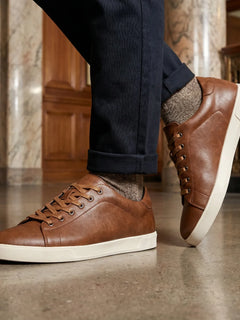 Men's Sneakers And Casual Shoes Plain Design Shoes For Man Casual Wear Man Shoes Contrast Sole Casual Style