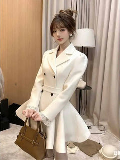 Hepburn Preface Pinch Waist and Clip Cotton Wool Coat 2025 Winter New Item Rich Heiress Thick Woolen Coat Coat Commuting Jacket