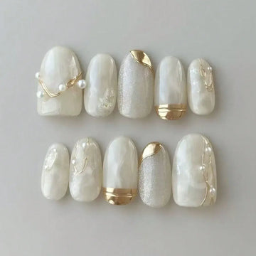 10Pcs Handmade Press on Nails Full Cover Rhinestone Design French Almond False Nails Artificial Wearable Manicure Nail Tips Art