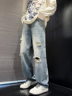 New vintage casual loose fit men's jeans with high street style straight leg denim pants for teenagers, torn knees and damaged