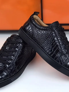 Luxury Men's Rivets Low Top Black Crocodile Pattern Leather Red Bottom Sneakers Casual Boat Shoes White Sole Fashion Footwear