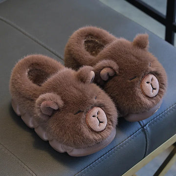 Winter 2025 Children's Capybara Slippers Parents Kids Size 24-45 Cartoon House Slippers Non Slip Soft Sole Plush Slippers Women