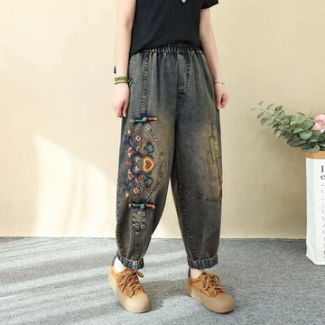 Jeans Ricamati Artistici Retrò da Donna, Nuovi Pantaloni Casual in Denim Elasticizzato a Vita Alta, Collezione Primavera Autunno 2026