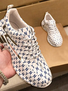 Brand Men Sneakers Fashion Print Casual Shoes Men Breathable Lace Up Running Shoes Luxury High Quality Men Sport Shoes 2026 New