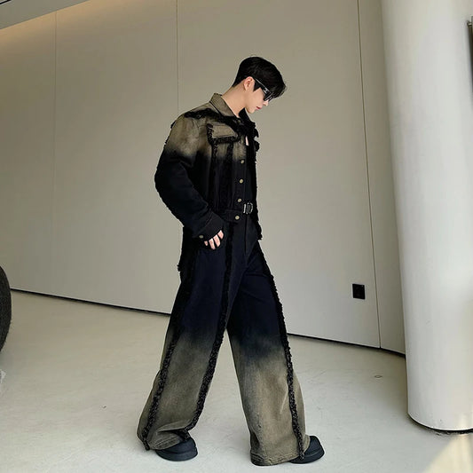 2025 Nuovi uomini Giacca di jeans e jeans Set Due pezzi Sfumatura di colore Design sfilacciato Vestibilità ampia Moda di strada di fascia alta Gioventù alla moda