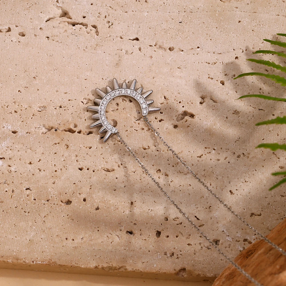 MamacitaSlay Collana in acciaio inossidabile placcato oro 18 carati con zirconi a forma di U Girasole 2025 Nuovo design Gioielli impermeabili di alta qualità