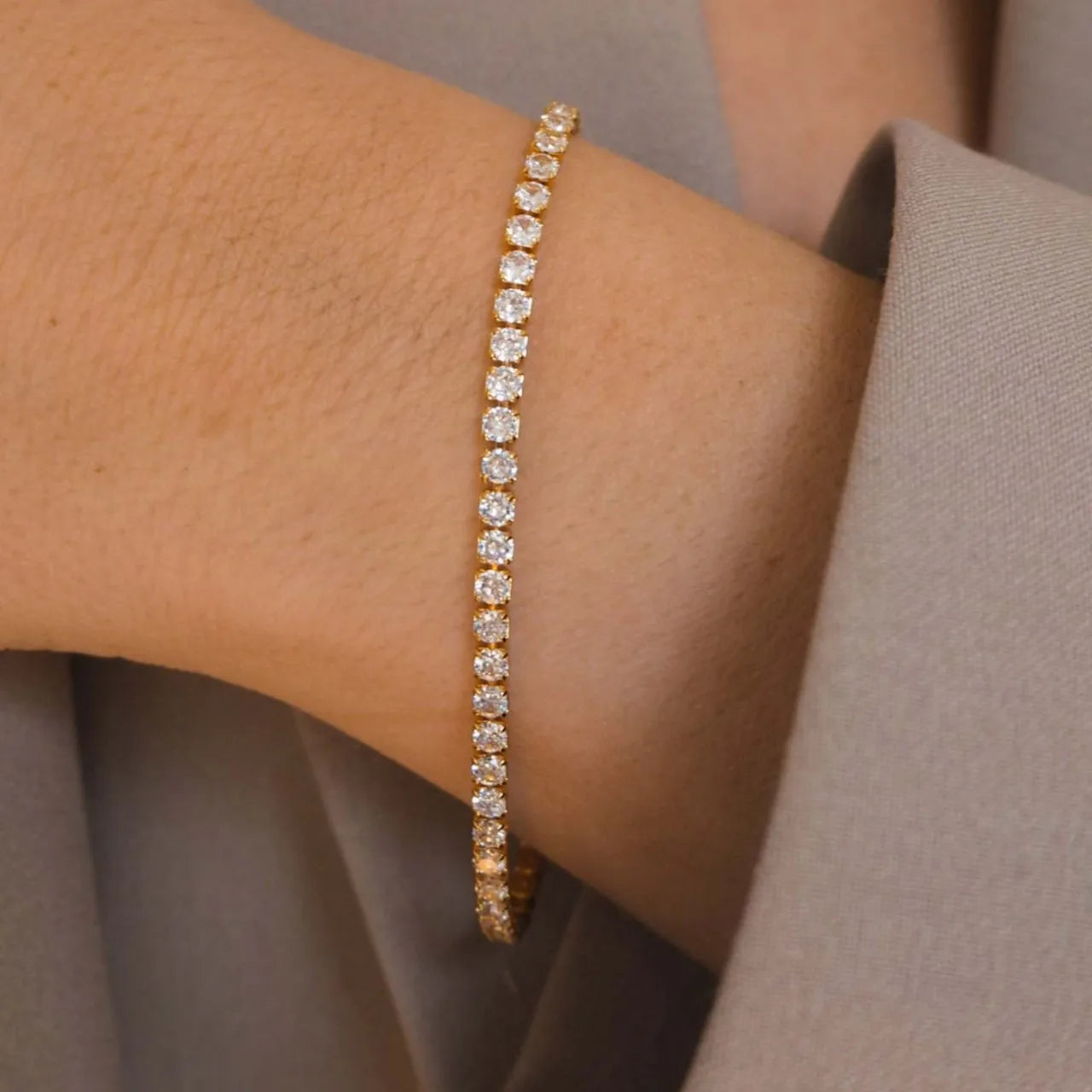 Collana girocollo sexy con zirconi cubici di lusso Collana con catena da tennis ghiacciata per donna Accessori per collo corto hiphop in cristallo Gioielli da sposa