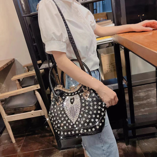 Luxury Fashion Diamonds Leather Women's Bag Small Crossbody Bucket Bag 2023 New Ladies Handbag Niche Party Evening Shoulder Bags