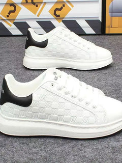New Luxury Design Sneakers For Men Fashion White Board-shoe Soft Women Walking Shoes Running Shoes Couples Sneakers Tennis Shoes