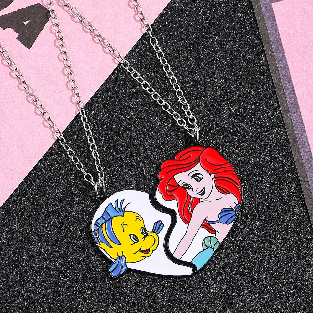 2 pezzi Disney Anime Sirenetta Principessa Amore Splicing Collana con ciondolo smaltato Regalo perfetto per i migliori amici