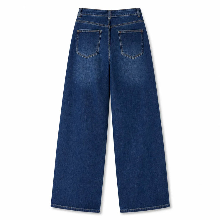 Woman High Waist Wide Leg Jeans Dark Blue Classic Wash Denim Elastic Soft Fit Modern Casual Ideal For Daily Outing And Urban Look Values The Silhouette Hails Legs YW1190