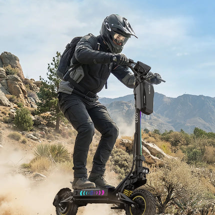 Monopattino elettrico OOTD T10PRO con motore da 2600W, 60 km/h, batteria al litio 52V 23.4Ah, illuminazione ambientale, freno idraulico