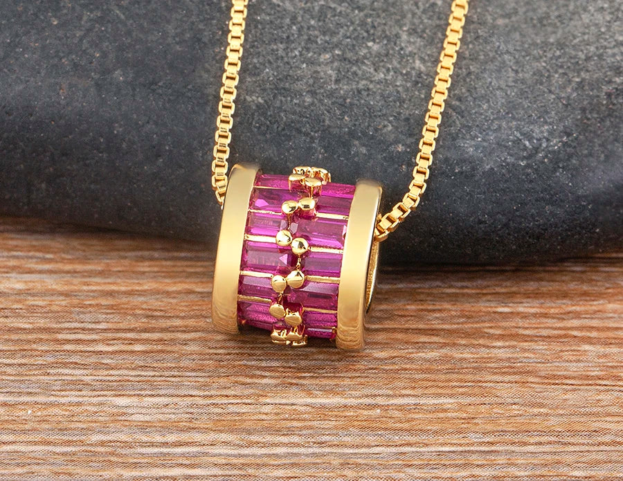 AIBEF Daily Wear collana con ciondolo rotondo con cerchio di strass temperamento alla moda gioielli semplici e versatili regalo di accessori di lusso