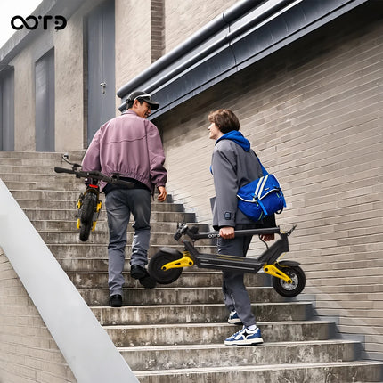 Monopattino Elettrico OOTD S10 10 Pollici con Bluetooth e APP, 1400W 48V 20AH, Velocità Massima 55KM/H, Autonomia 70km, Leggero, Doppia Sospensione