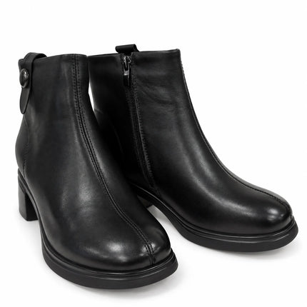 Bel Chou's EX135-51 Women's Black Block Heel Ankle Boots with Inner Zip and Decorative Button