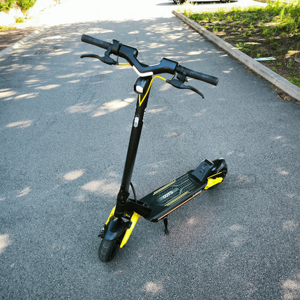 Monopattino Elettrico OOTD S10 10 Pollici con Bluetooth e APP, 1400W 48V 20AH, Velocità Massima 55KM/H, Autonomia 70km, Leggero, Doppia Sospensione