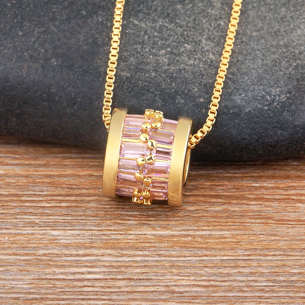 AIBEF Daily Wear collana con ciondolo rotondo con cerchio di strass temperamento alla moda gioielli semplici e versatili regalo di accessori di lusso