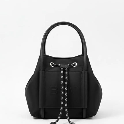 Borsa in Nylon BIM - Borsa a Secchiello da Donna con Chiusura a Coulisse - Elegante Borsa a Spalla con Tracolla Sportiva Rimovibile - Design Trendy Senza Marchio con Logo in Rilievo