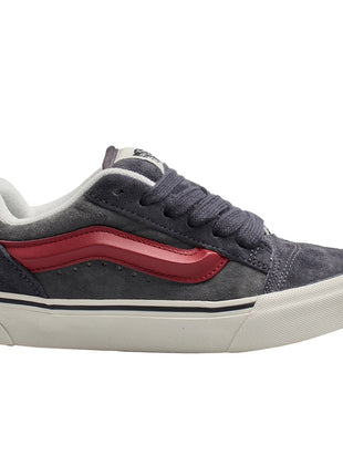 Vans Knu Skool Sneakers for Men and Women VN000D22BGG1, featuring water-repellent velour leather, cushioned tongue, thick sole, and a stylish 90s retro design, perfect for urban skaters and rainy days. PlatiNum