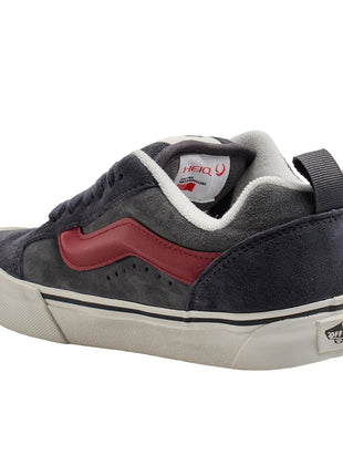 Vans Knu Skool Sneakers for Men and Women VN000D22BGG1, featuring water-repellent velour leather, cushioned tongue, thick sole, and a stylish 90s retro design, perfect for urban skaters and rainy days. PlatiNum
