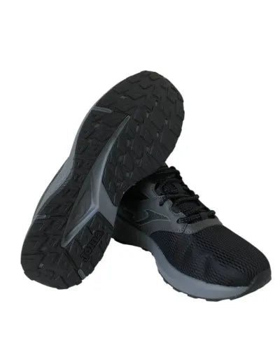 Joma Meta Men Black: Men's running shoes with exceptional comfort, breathable mesh design, and a versatile black color perfect for daily wear. PlatiNum