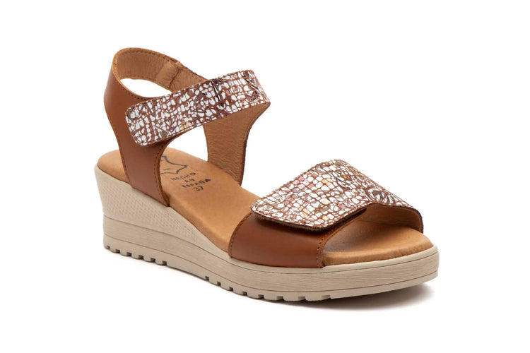 Women's wedge sandals with velcro made in spain model e647 sizes 36 to 41 high style PlatiNum