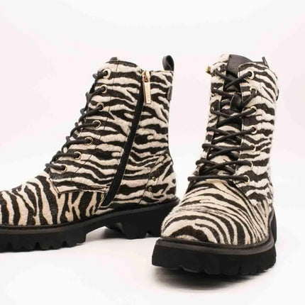Carmela ankle boot 162665-02 zebra for women