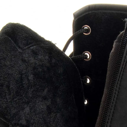 Comfortable boot for women.  montevita militarsuav 77300