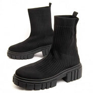 Platform ankle boot for women. Montevita botilan41 96981