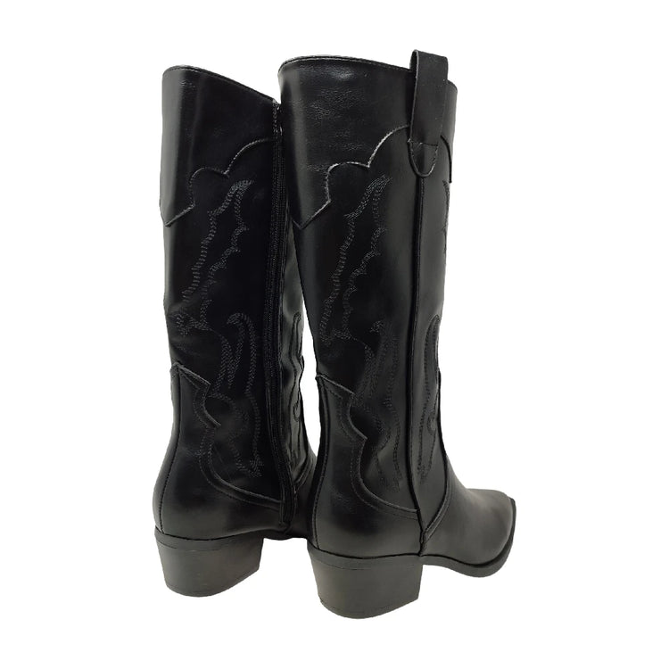 Women's high top country boots – fine toe & comfortable heel. Hd brand.