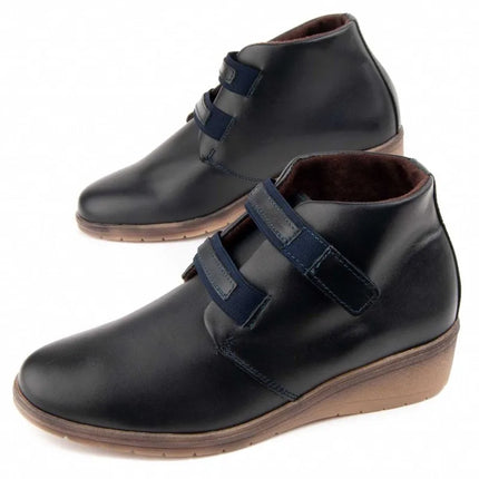 Leather ankle boot with wedge for women. Akilav puriskin 104905