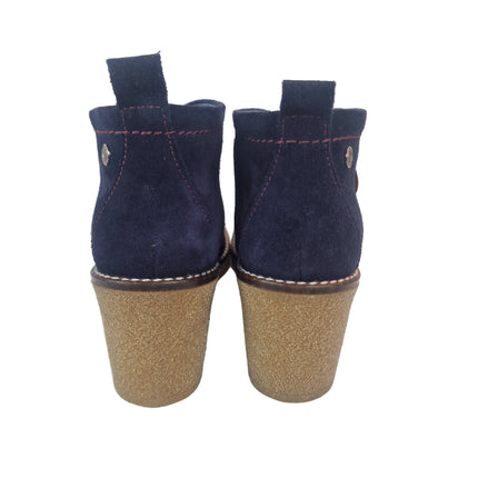 Top 3 women's heeled ankle boots navy blue casual ankle boot suede leather made in spain laces crepe sole heel 7.5 cm without zipper