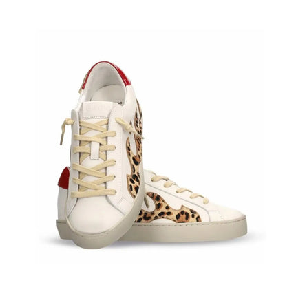 Bibi Lou 100136 Sneakers for Women in White, comfortable lace-up footwear with a versatile design perfect for casual and outdoor use. PlatiNum