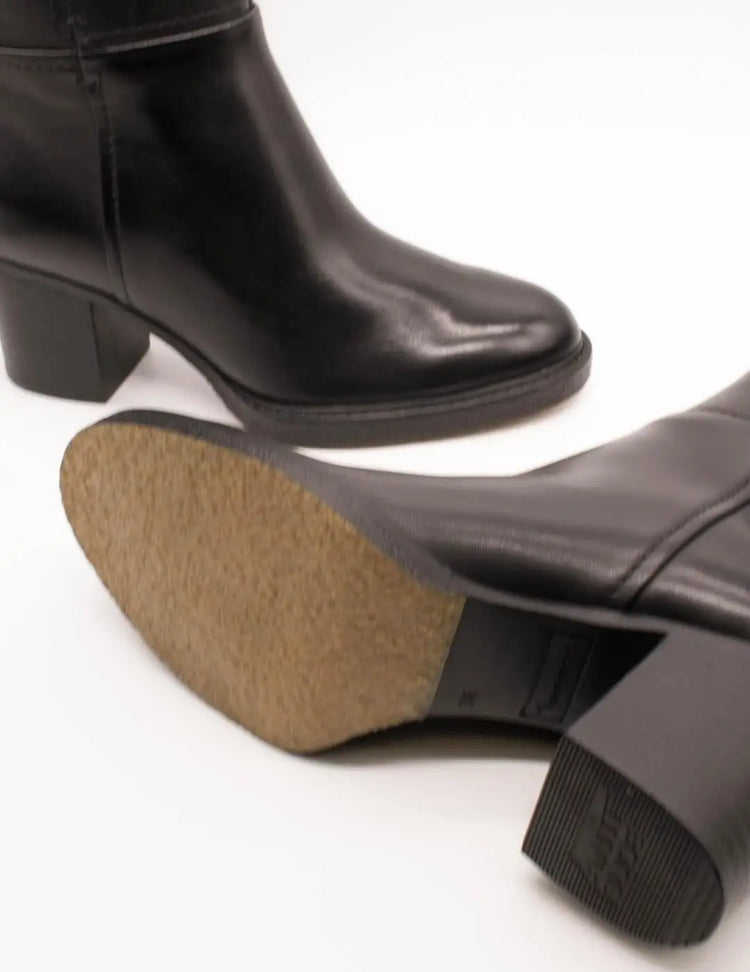 Tamaris boot 25538-47-001 black for women