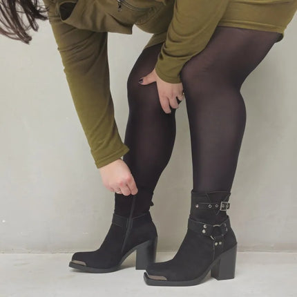 Heeled ankle boot for women. Montevita town 96620