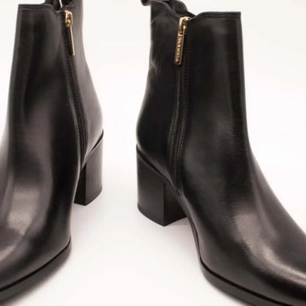 Carmela ankle boot 162715-02 black for women