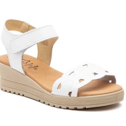 White wedge sandals for women with velcro closure made in spain model e648 sizes 36 to 41 high style PlatiNum