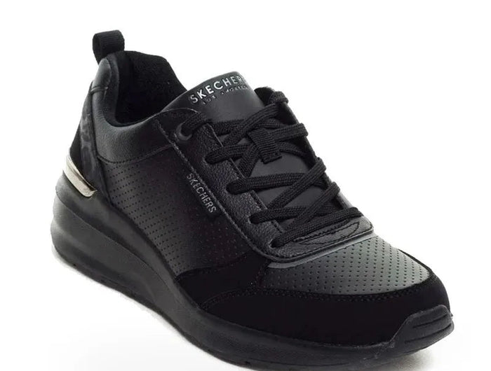 Skechers 155616 Women's Sneakers in Black, designed for all-day comfort with soft cushioning, ergonomic fit, and lightweight for effortless movement, perfect for casual looks. PlatiNum