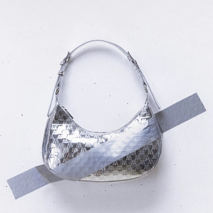 Borsa a tracolla piccola Misako Misra con manico regolabile e stampa monogramma Borse da donna