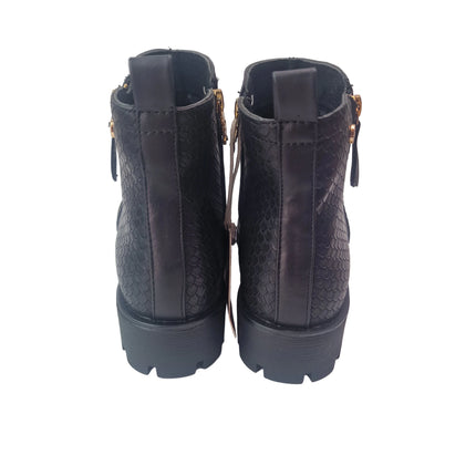 Xti women's track ankle boots color black military casual boot toothed sole snake engraving leather insole fur lining zipper comfort catwalk concept
