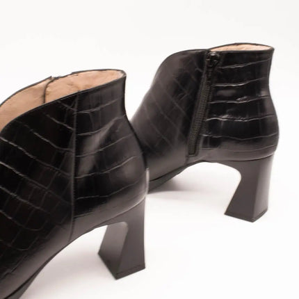 Hispanitas hi254270 atlanta black women's ankle boot